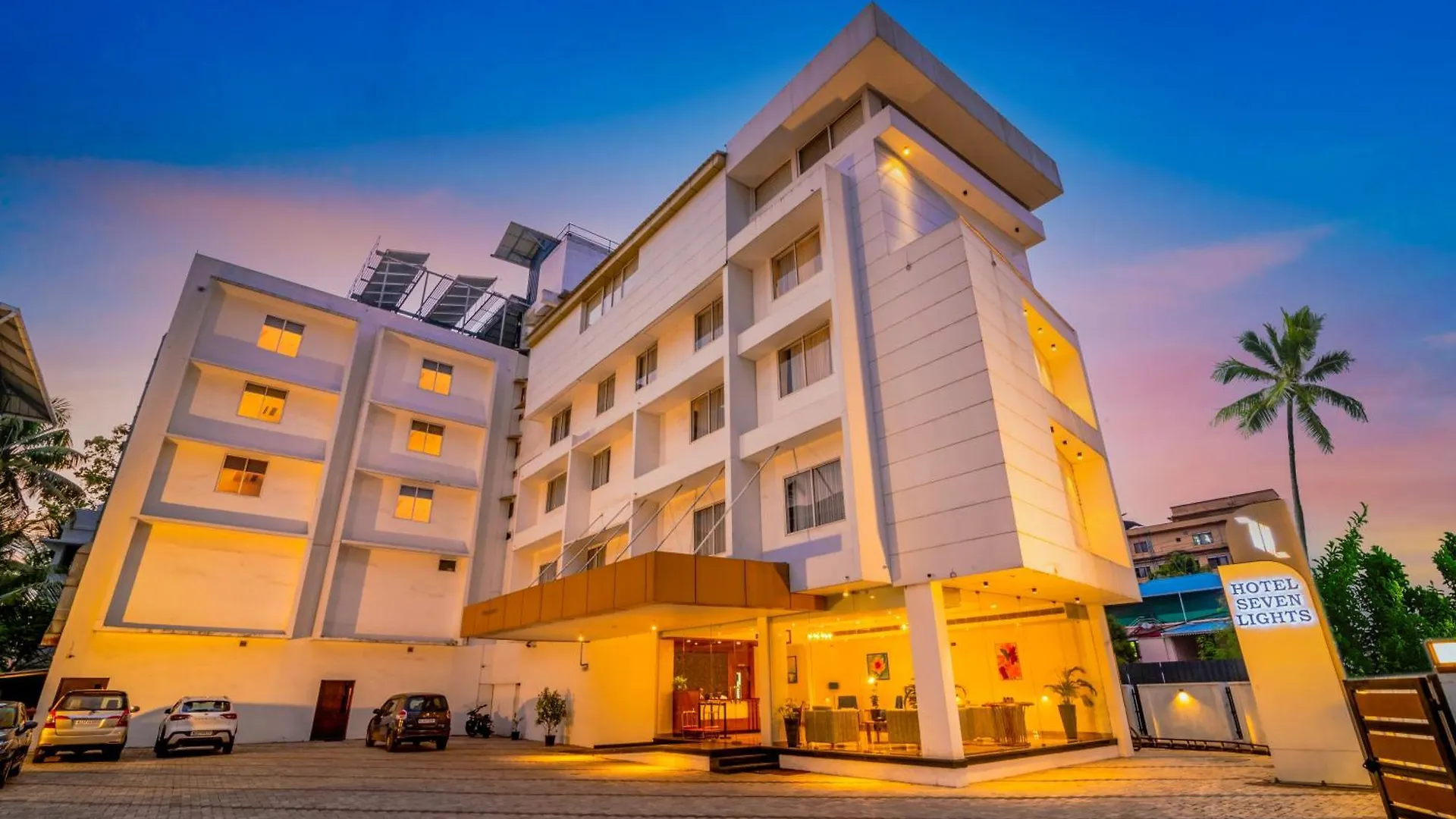 Hotel Seven Lights Kochi