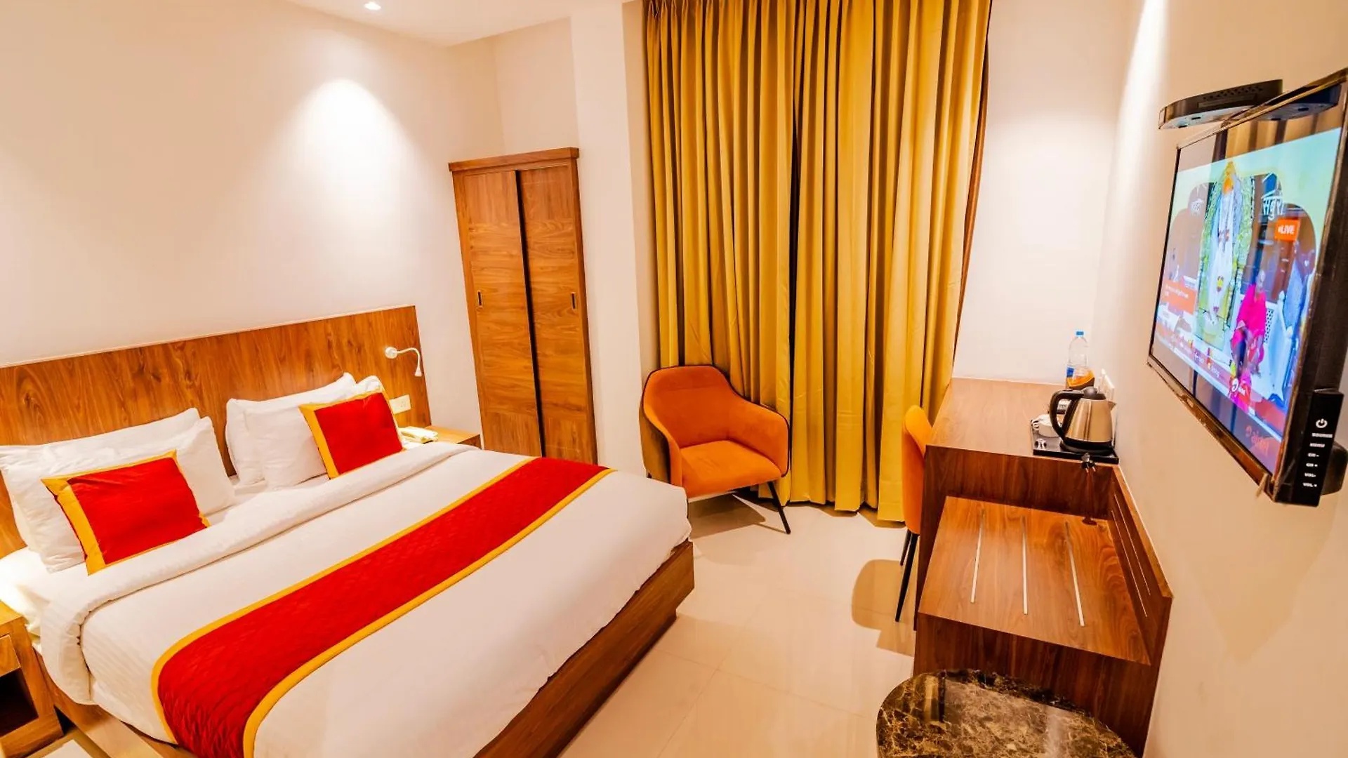 Hotel Seven Lights Kochi
