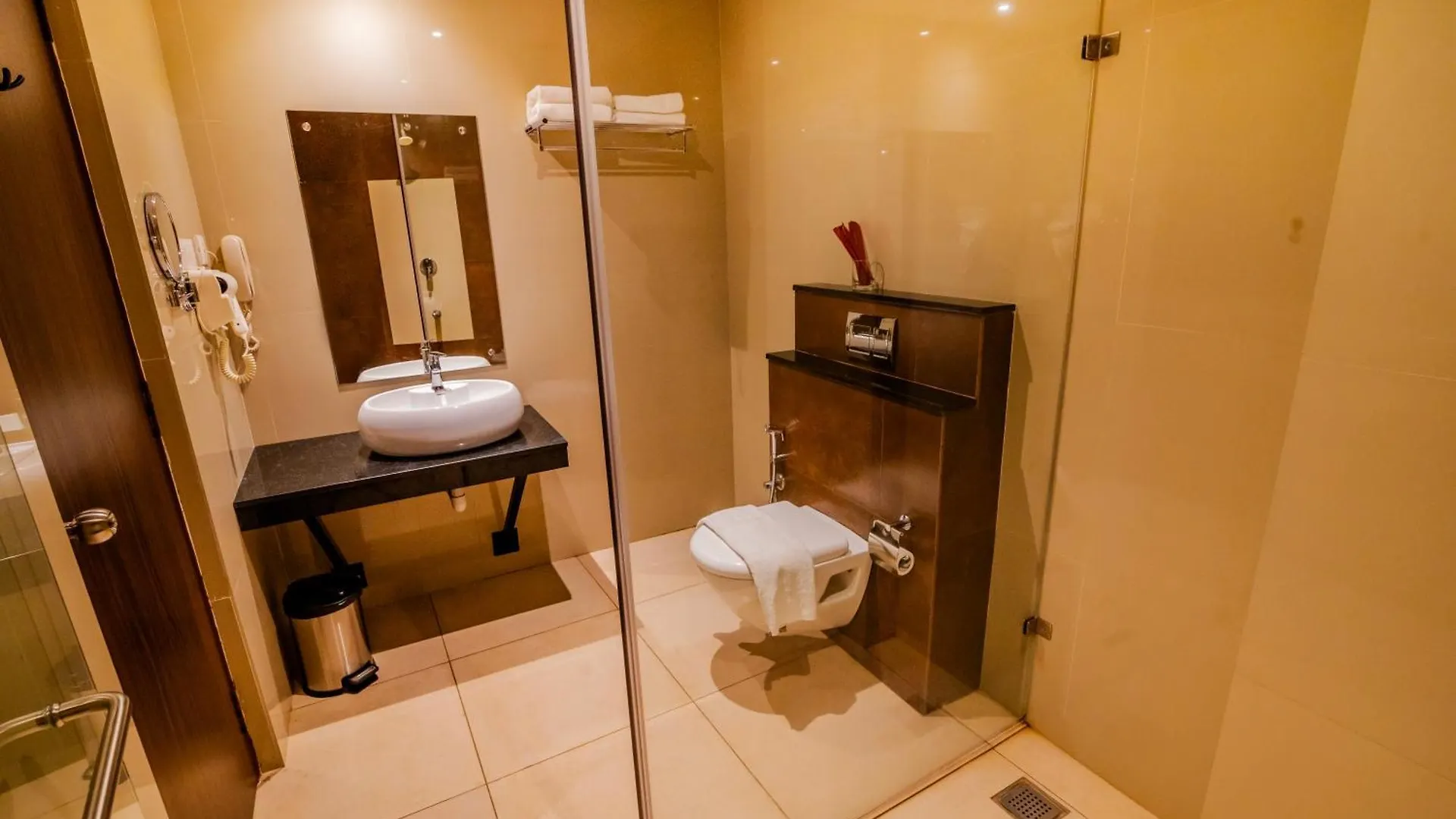 Hotel Seven Lights Kochi