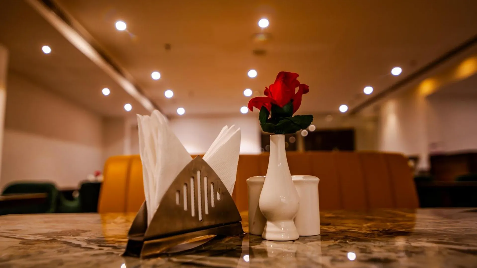 Hotel Seven Lights Kochi